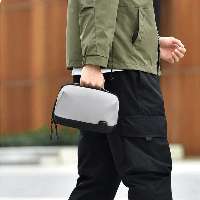 Elmwood™ Tech Pouch